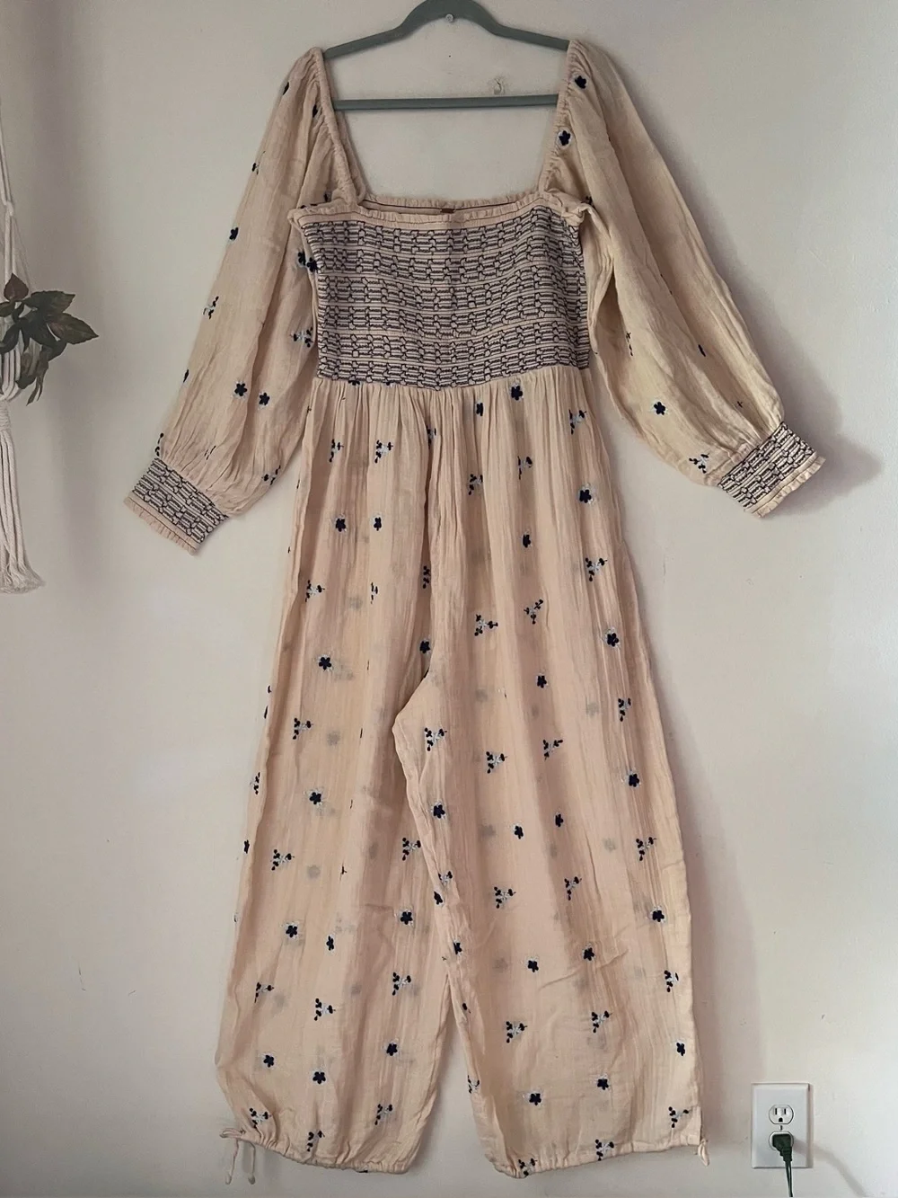Free People Dahlia Smocked Wide Balloon Leg Jumpsuit Ecru Boho Embroidered  Sz L